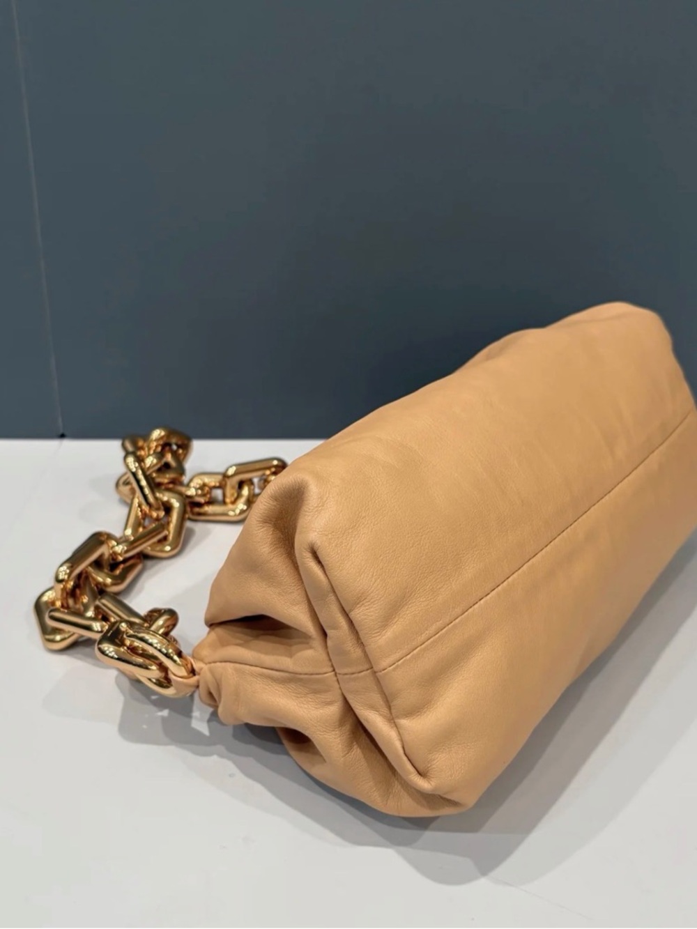 Bottega Veneta Tan Shoulder Bag with Gold Chain Strap - Picture 8 of 9